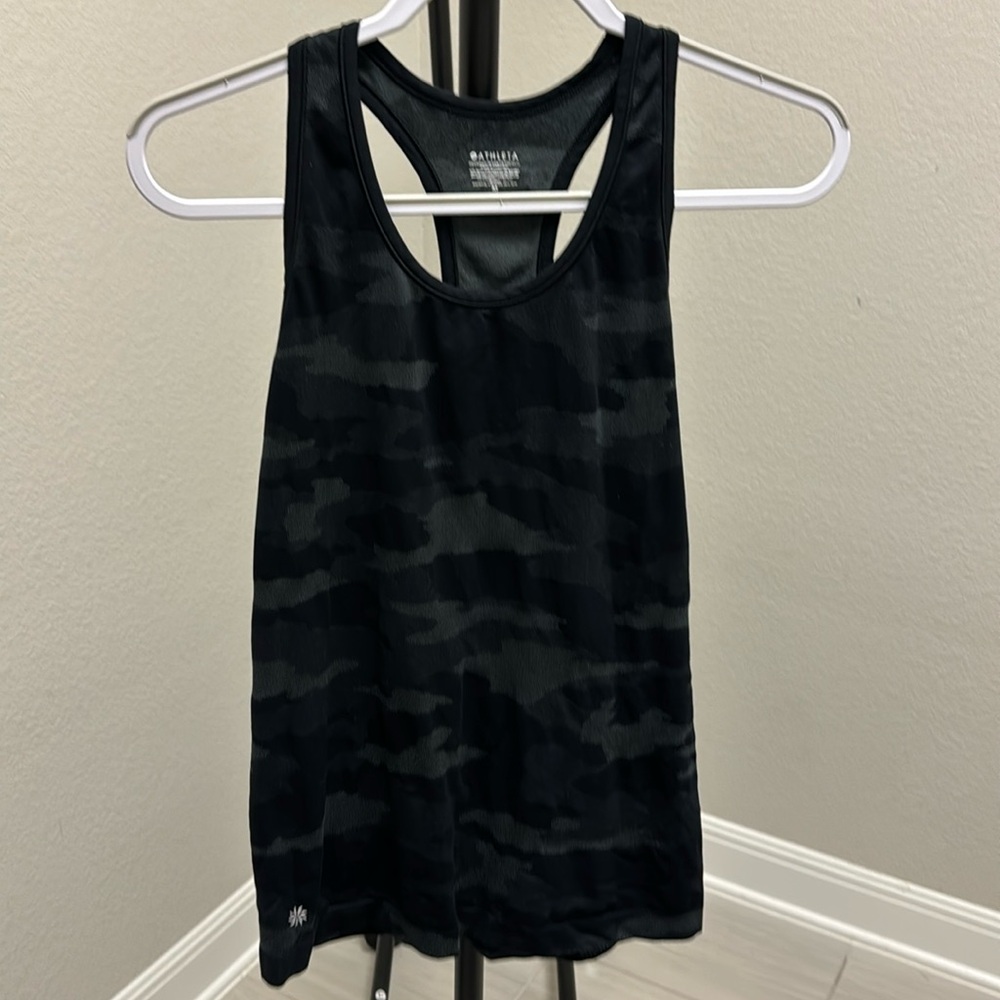 Athleta camo tank top